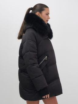 Куртка зимняя женская с мехом и капюшоном тренд черного цвета 7737Ch - Visdeer фото 11