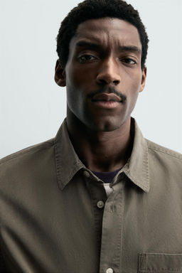 CAMISA FLUIDA LAVADA / VERDE - Zara фото 6