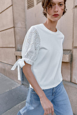 CAMISETA BORDADOS / Blanco - Zara фото 2