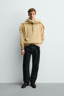 SUDADERA CUELLO CREMALLERA CINTA AARON LEVINE X ZARA / Amarillo