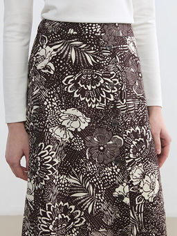 Beli Lastikli ?i?ekli Etek