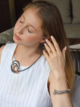 Браслет трансформируется в кулон «Обруч», металл, цвет золото, серебро