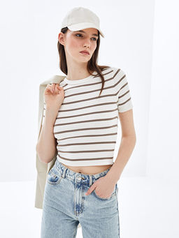 Bisiklet Yaka ?izgili K?sa Kollu Kad?n Triko Kazak