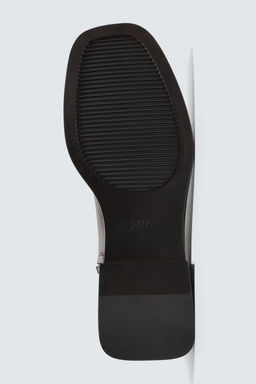 TOPSTITCHED BOOTS - Zara фото 7