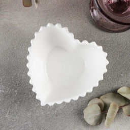 Соусник Magistro Сердце, 260 мл, d=11.5, фарфор, белый