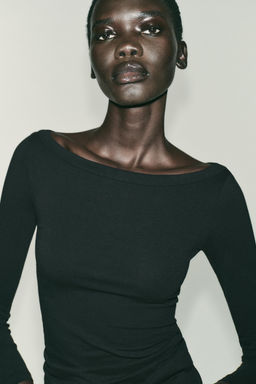 BOAT NECK T-SHIRT - Zara фото 11