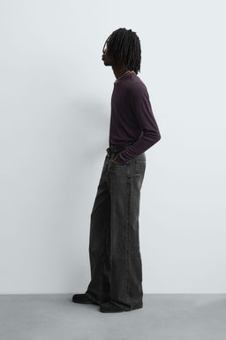 FLARE FIT JEANS
