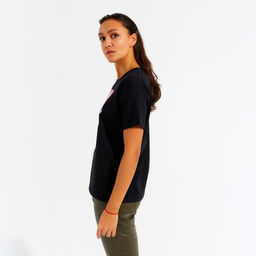 Футболка женская MINAKU Girl, чёрная, размер 42