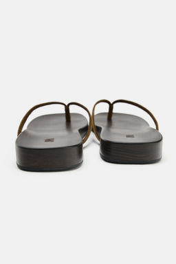 SANDALIA PLANA SERRAJE / Tostado oscuro - Zara фото 6