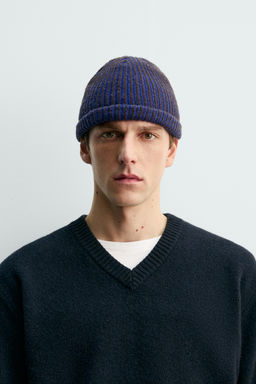 GORRO BEANIE CON LANA AARON LEVINE X ZARA / Azul?n