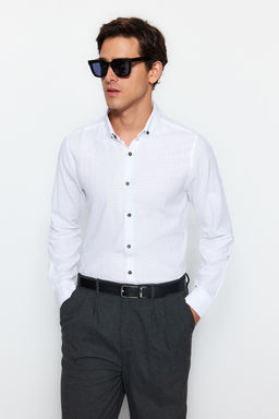 TRENDYOL MAN Beyaz Slim Fit Dokulu %100 Pamuklu Nefes Alabilen Gomlek TMNAW23GO00162