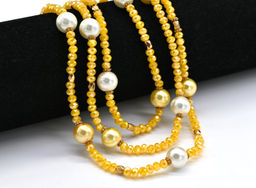 Браслет бусы на руку с цирконом и майоркой цв.желтый, 100см