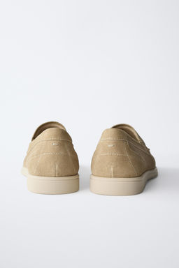SPLIT SUEDE DECK SHOES