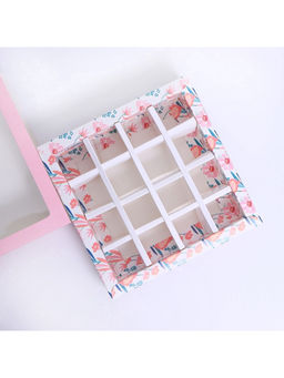 Цена за 5 шт. Коробка для конфет, кондитерская упаковка, 16 ячеек, «Расцветай» 17.7×17.7×3.8 см