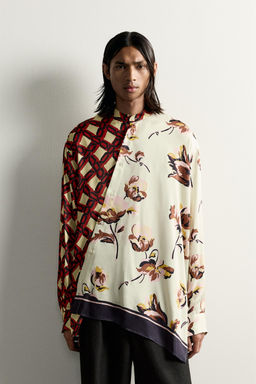CAMISA OVERSIZE FIT ESTAMPADOS COMBINADOS LIMITED EDITION / Estampado
