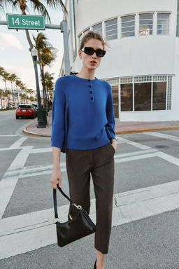 WIDE SLEEVE KNIT JUMPER