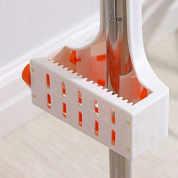 Швабра с отжимом, водосгоном и щёткой Raccoon, 2 насадки из микрофибры 50?11 см, стальная ручка 141 см фото 7