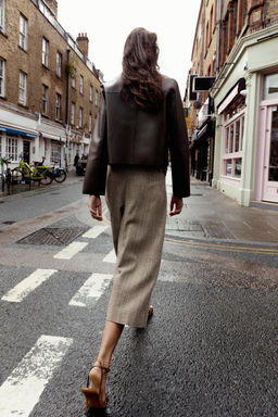 SHORT FAUX LEATHER JACKET - Zara фото 5