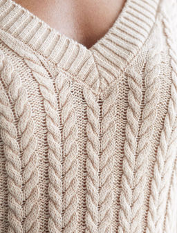 D39.349 Джемпер женский бежевый меланж