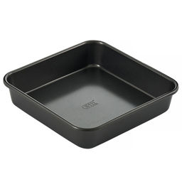 52714 GIPFEL Форма для выпечки MAXIMUS BLACK квадратная 24x24x4,5 см с двуслойным антипригарным покрытием Whitford Quantanium. Толщина: 0,9мм. Материал: углеродистая сталь. Цвет: чёрный. - Werner фото 2