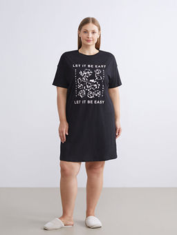 Bisiklet Yaka Bask?l? Kad?n Gecelik