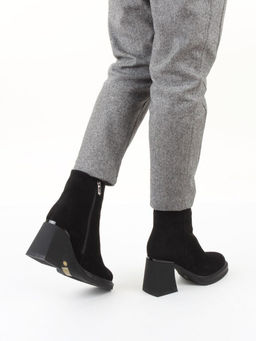 04-M3-9203 BLACK Ботильоны зимние женские (натуральная замша, натуральный мех)