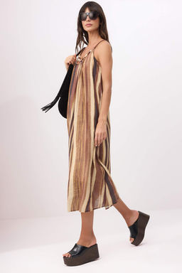 Kahverengi Desenli Deniz Kabugu Aksesuar Detayl? Dokuma Elbise TWOSS26EL00666 - Trendyolmilla фото 2