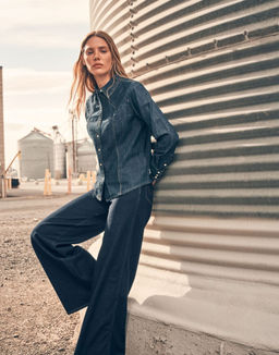 Джинсы женские