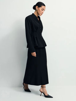 Приталенный жакет с вискозой в составе / Zarina