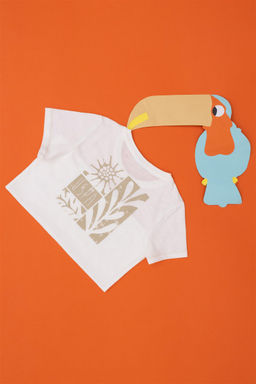 Футболка цвета экрю для мальчика