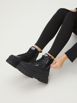 Женские ботинки PALLADIUM REVOLT BOOT ZIP LTH