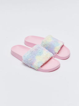 Pel?? K?z ?ocuk Ev Terli?i