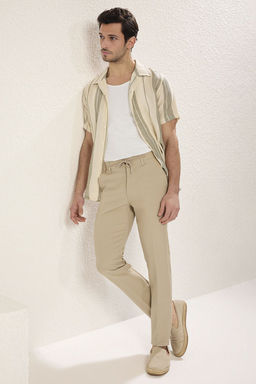 TRENDYOL MAN Siyah Slim Fit Beli Baglama Detayl? Lastikli Kumas Dokuma Pantolon TMNAW25PL00027