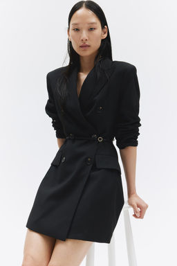 Vestido blazer con cinturon