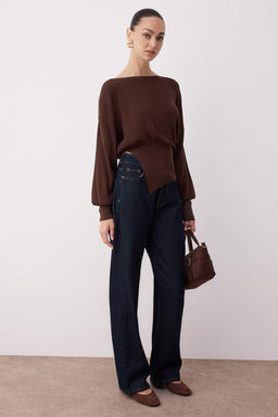 K?rm?z? Merserize Gorunumlu Kay?k Yaka Y?rtmac Detayl? Triko Kazak TWOAW26KZ00086 - Trendyolmilla фото 4