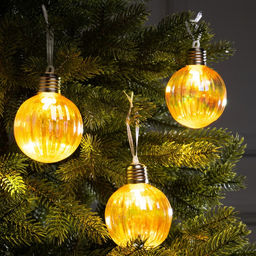 Набор ёлочных шаров Золотистые грани, 3 шт, d=7 см, 3 LED, от батареек AG139, свечение тёплое белое