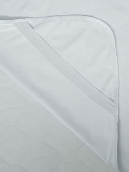 Наматрасник Защита и Комфорт с резинкой по углам трикотаж Double jersey