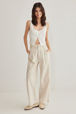 Beyaz Kare Yaka Ask?l? Crop Dokuma Bluz TWOSS25BZ00118