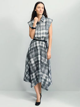 Платье миди в клетку / Zarina