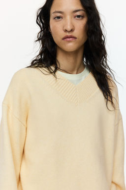 Jersey con escote en V - H&m фото 8