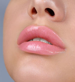 LuxVisage Блеск для губ Glass Shine тон 08