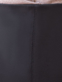 D46.053 Юбка женская черный