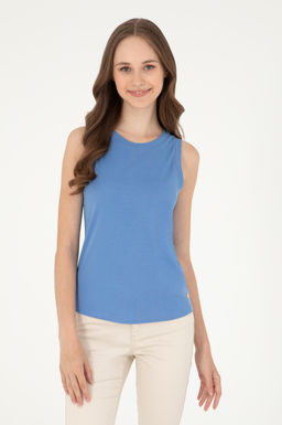 Женская темно-синяя базовая футболка Неожиданная скидка в корзине