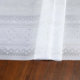 Скатерть ПВХ "Славянка" 137х137см, длина стола до 90см, на 4 персоны, "LACE" гладкая, пленка сверху, белая с перламутром, упак. "классическая" п/э 28х41см т.м. "Домашняя Мода" (Китай)