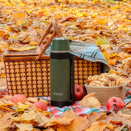 Термос из нержавеющей стали с узкой горловиной 1,5л Лукас д10см, h33,5см, горло д5см, полировка матовая, кнопка-клапан для налива, крышка-стаканчик, ручка, ремень, зеленый, TalleR (Китай) - Домашняя мода фото 6