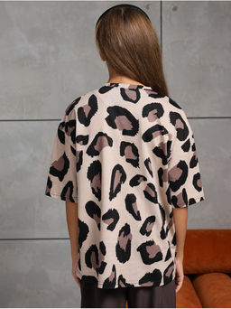 Футболка "Пятна" коричневый Девочка