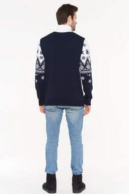 Свитер мужской 202-12202. 189/293 т.синий/белый