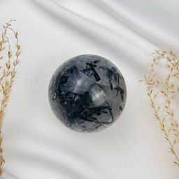 Радуга Самоцветов Шар из Кварца с включением Турмалина  фото 3