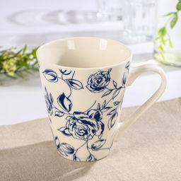 Кружка фарфоровая Доляна Розалия, 300 мл, цвет белый