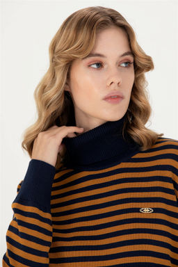 Женская темно-синяя водолазка Неожиданная скидка в корзине - U.s. polo assn фото 2